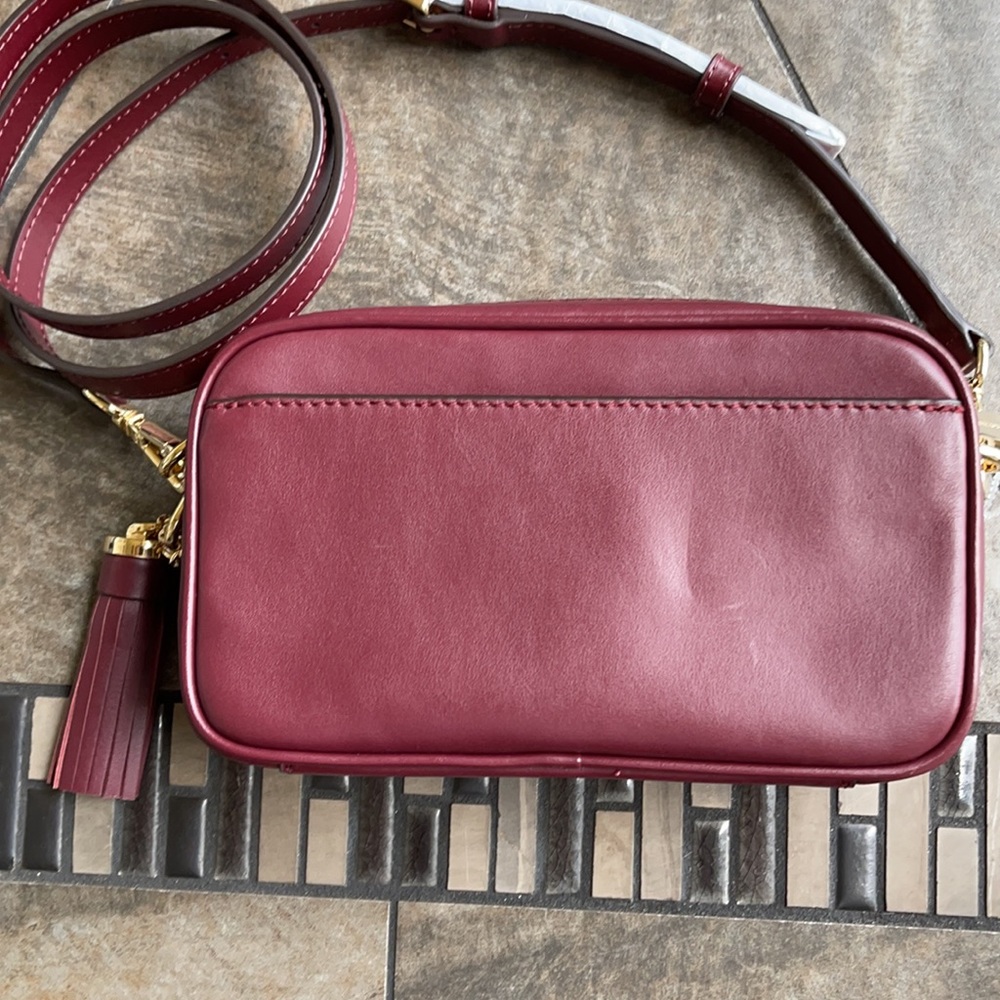 Michael Kors Small Camera Bag Ox Blood North/South - Picture 6 of 16